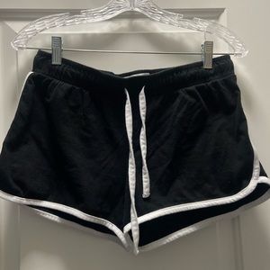 Medium Dolphin shorts